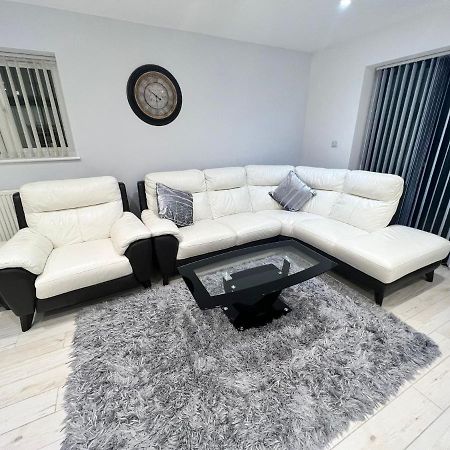 Beautiful Home In Oxford Luaran gambar
